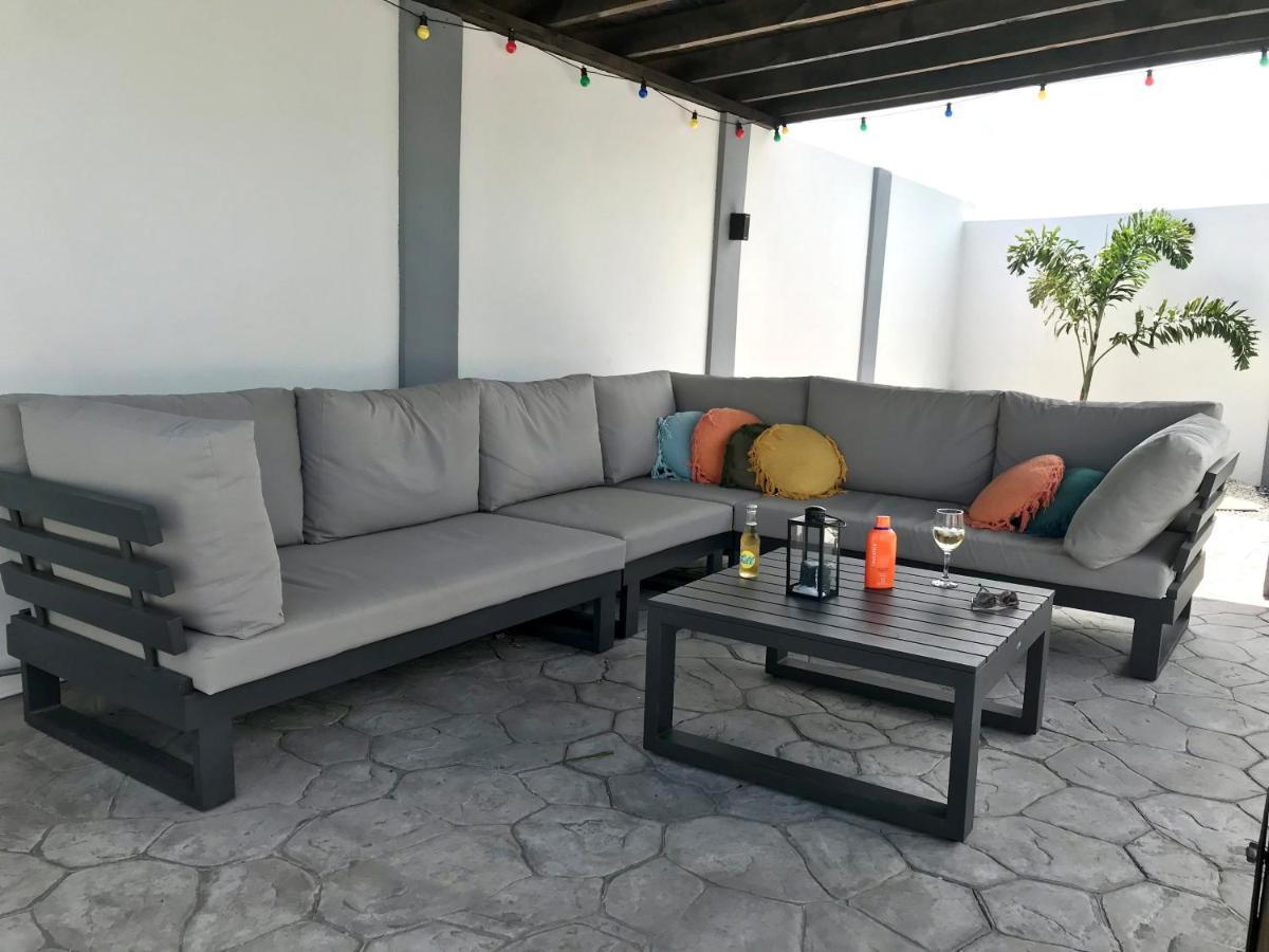 Beautiful Luxury Villa With Private Pool Palm Beach Kültér fotó