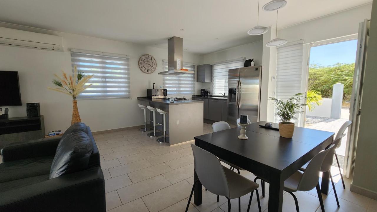 Beautiful Luxury Villa With Private Pool Palm Beach Kültér fotó