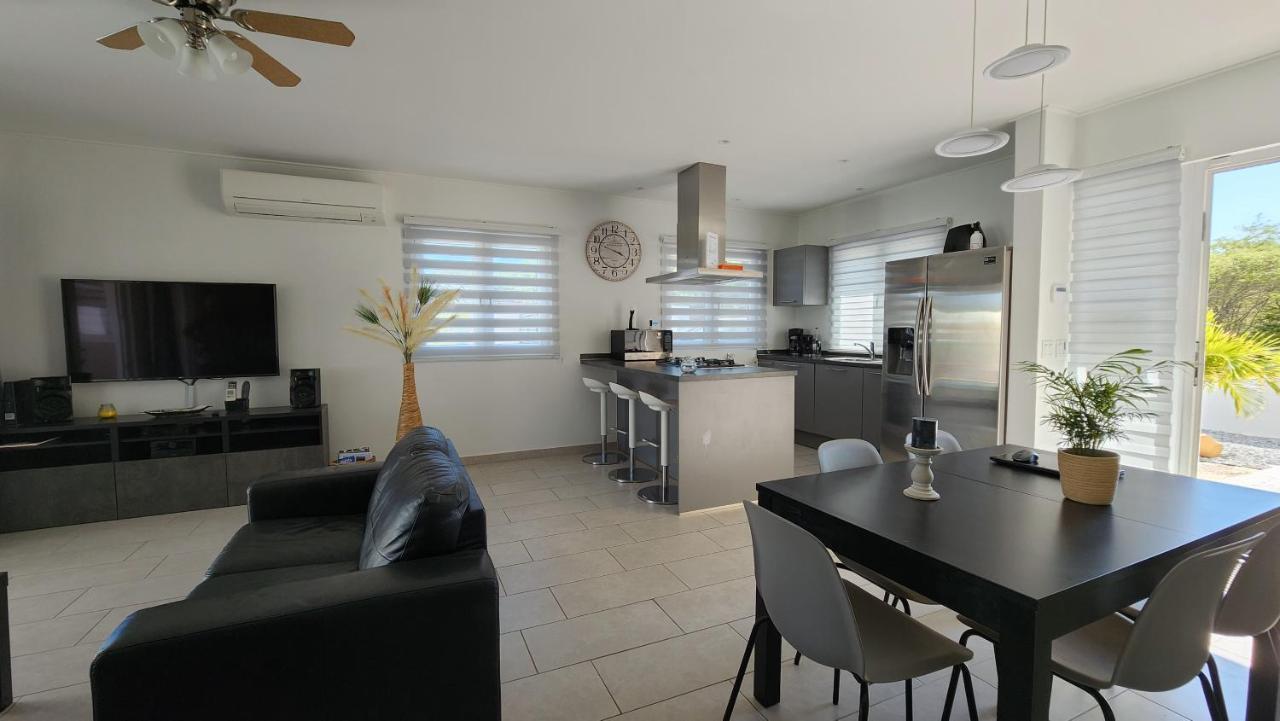 Beautiful Luxury Villa With Private Pool Palm Beach Kültér fotó